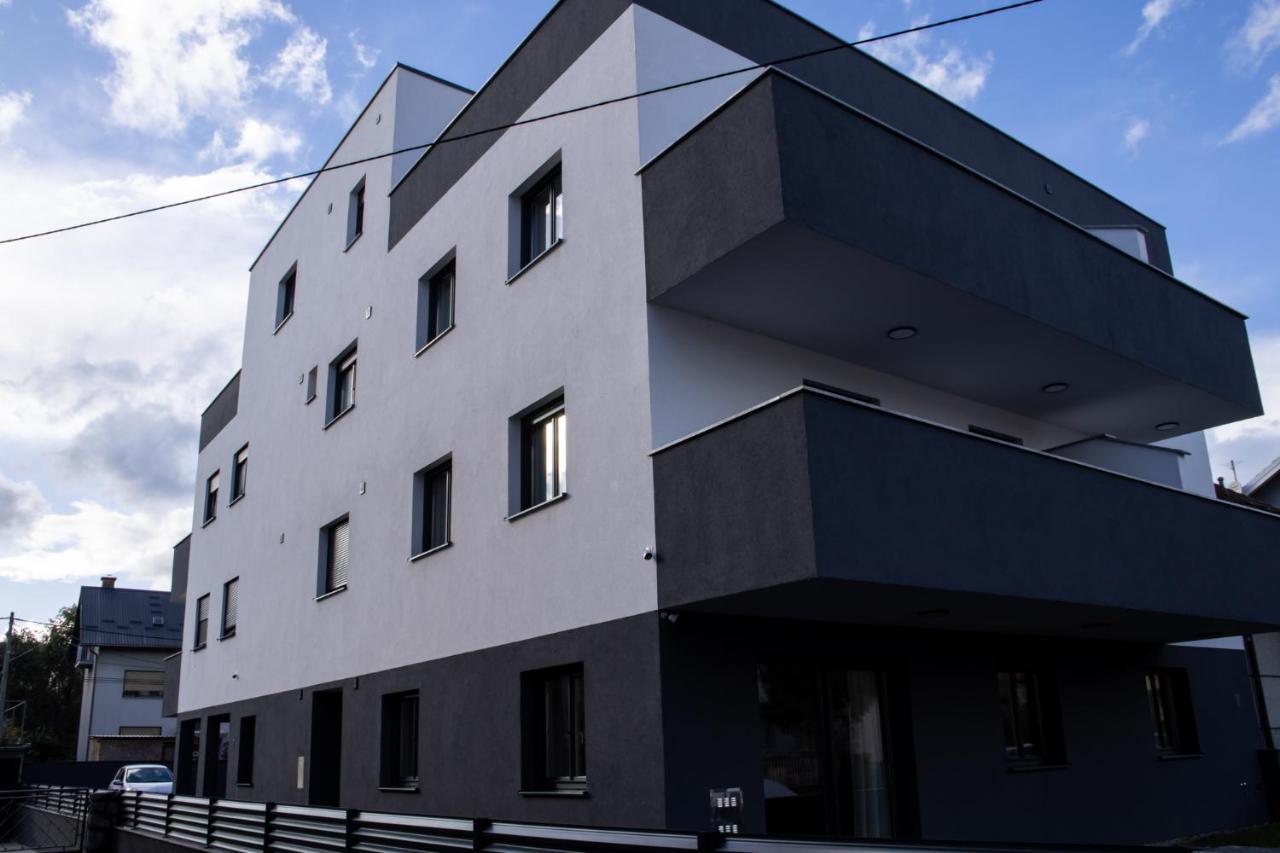 Hugo Apartments ซาเกร็บ ภายนอก รูปภาพ