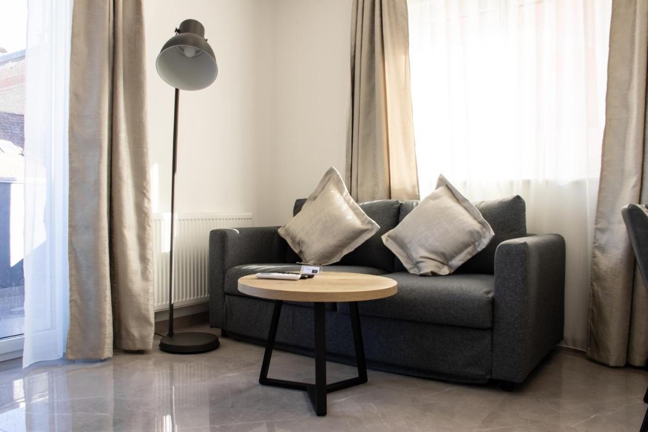 Hugo Apartments ซาเกร็บ ภายนอก รูปภาพ