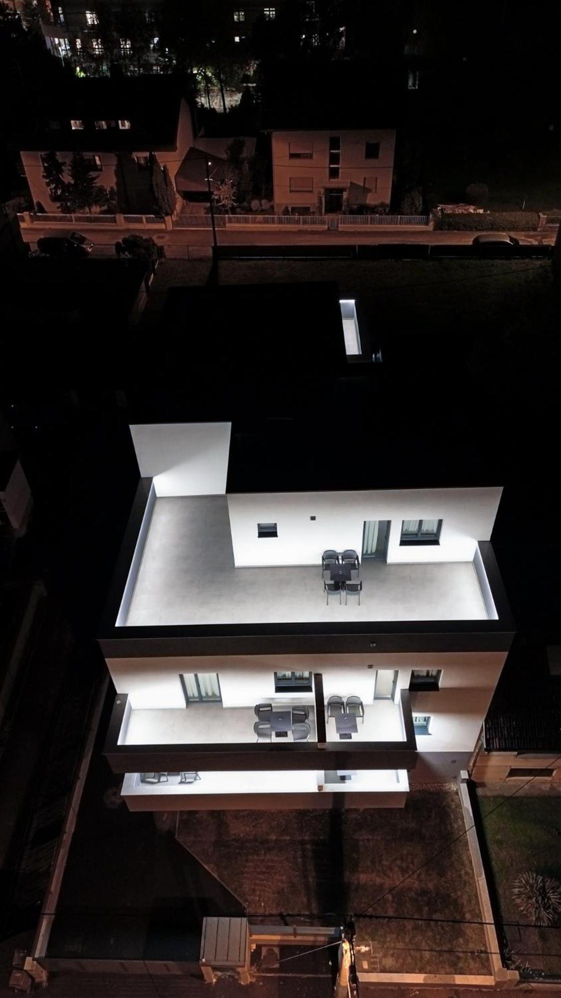Hugo Apartments ซาเกร็บ ภายนอก รูปภาพ